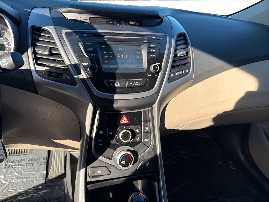 Used 2014 Hyundai Elantra SE w/ Option Group 02 image 15