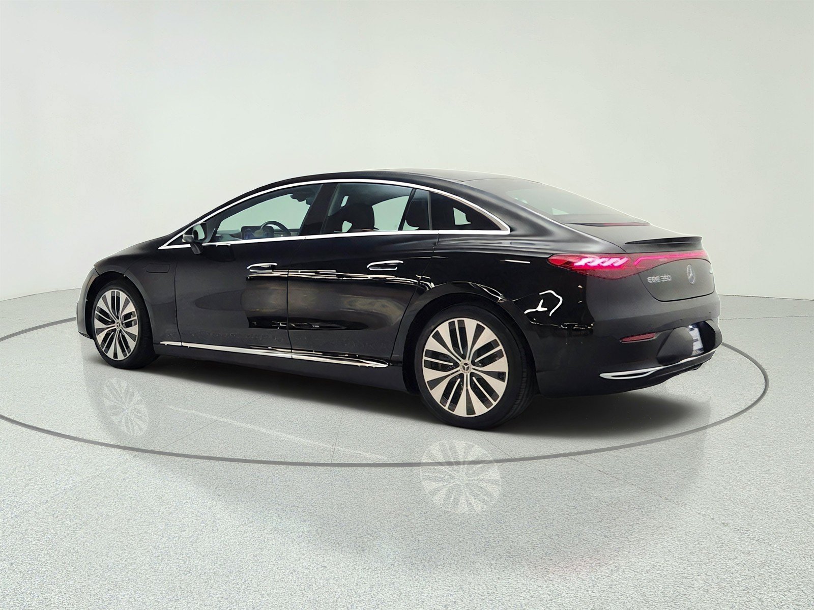 Used 2023 Mercedes-Benz EQE 350+ 4MATIC Sedan image 7
