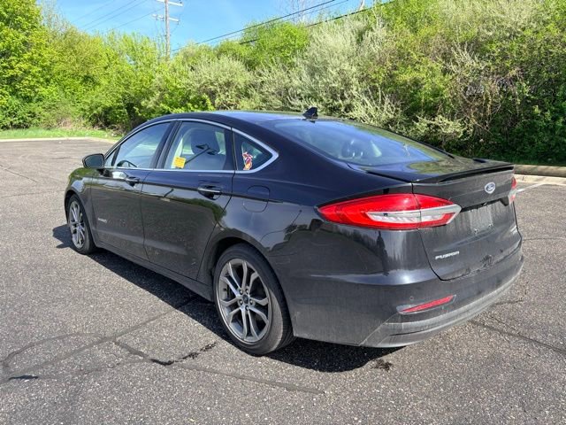 Used 2019 Ford Fusion Titanium FWD image 3