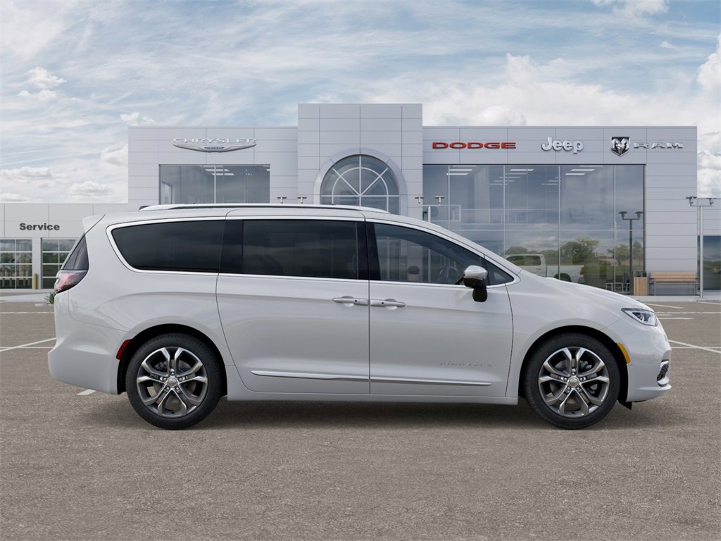 New 2026 Chrysler Pacifica Pinnacle image 21