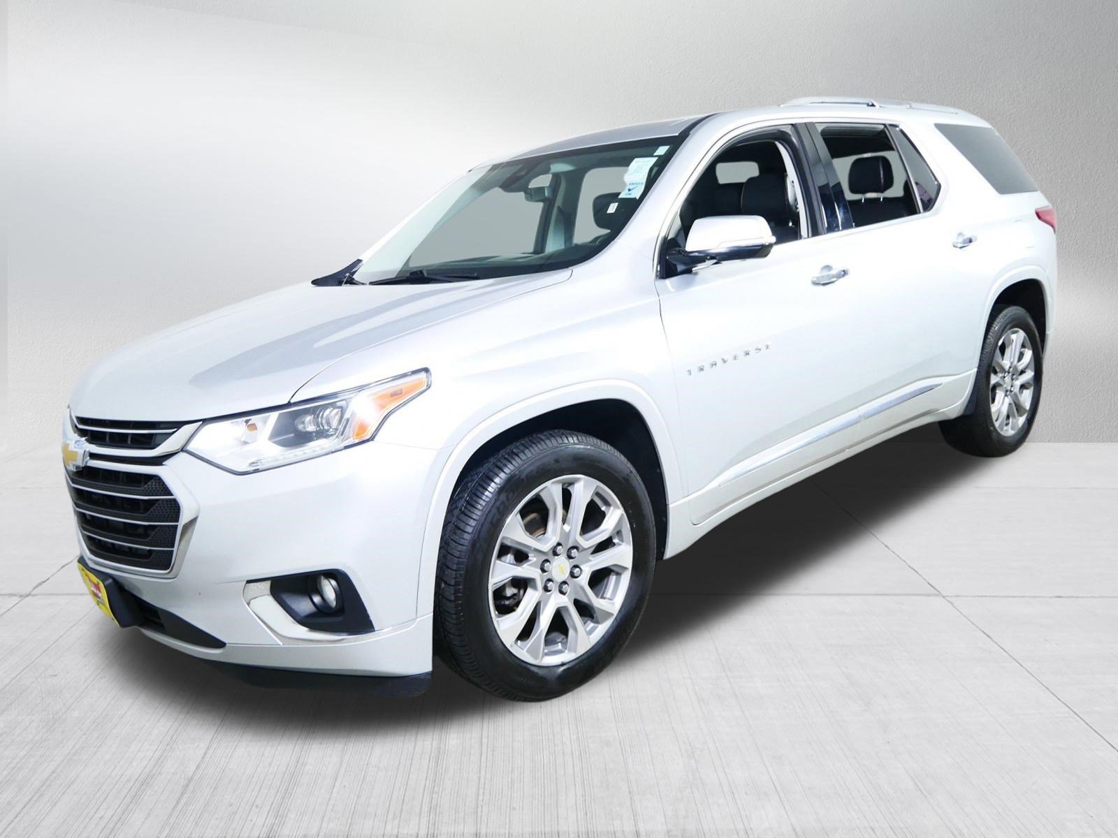 Used 2019 Chevrolet Traverse Premier AWD/4WD image 3