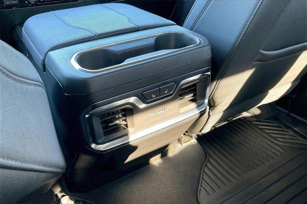 Used 2024 Chevrolet Silverado 2500 LTZ w/ LTZ Convenience Package image 34