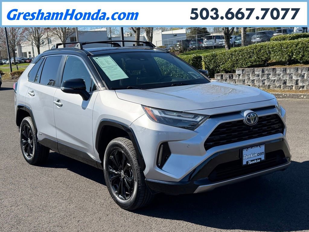 Used 2022 Toyota RAV4 XSE image 1