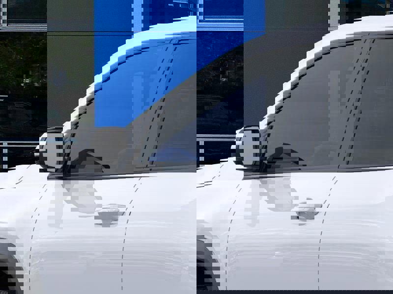 New 2026 Chevrolet Equinox LT w/ Convenience Package II image 12