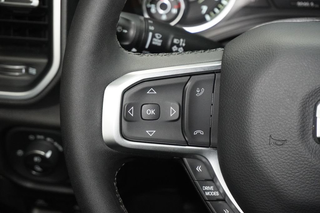 Used 2025 RAM 1500 Lone Star image 24