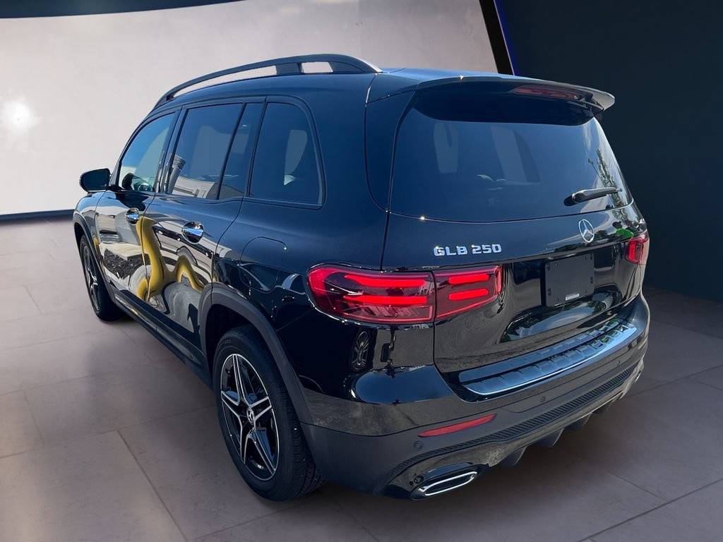 Certified 2026 Mercedes-Benz GLB 250 4MATIC image 3