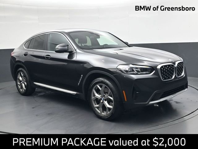 Used 2025 BMW X4 xDrive30i AWD/4WD image 1
