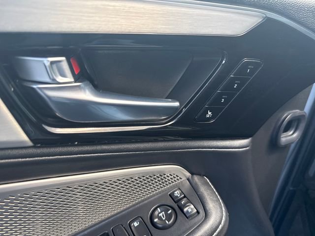 Used 2024 Acura MDX SH-AWD w/ Technology Package image 11
