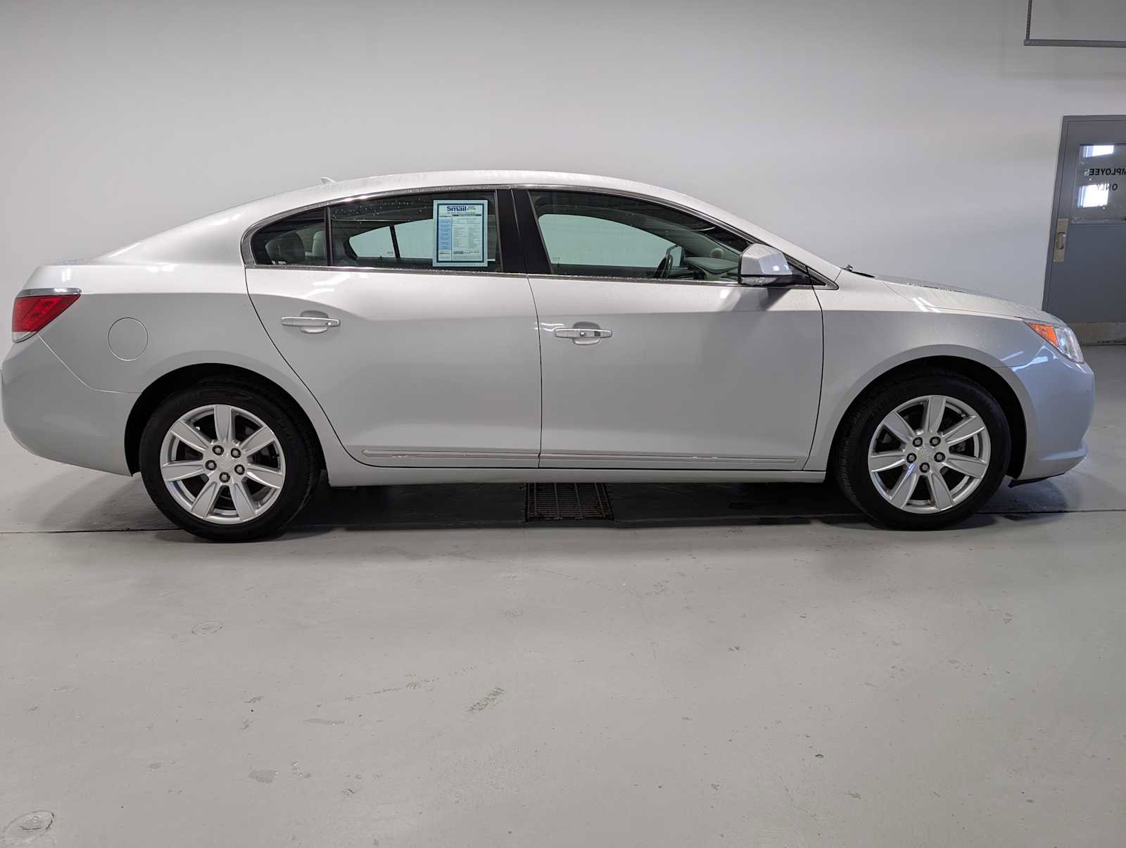 Used 2012 Buick LaCrosse Leather FWD image 7