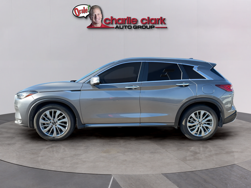 Used 2023 INFINITI QX50 Luxe FWD image 3