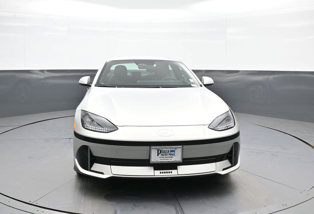 Certified 2024 Hyundai Ioniq 6 SEL image 2