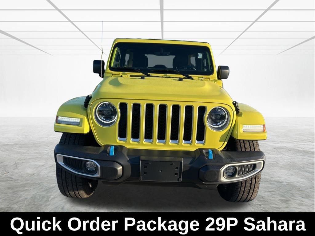 Used 2023 Jeep Wrangler Unlimited Sahara w/ Cold Weather Group image 9
