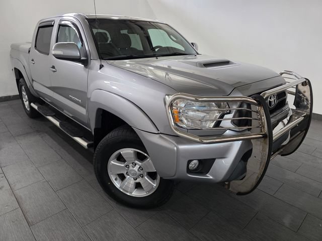 Used 2015 Toyota Tacoma 4x4 Double Cab w/ TRD Sport Package image 7