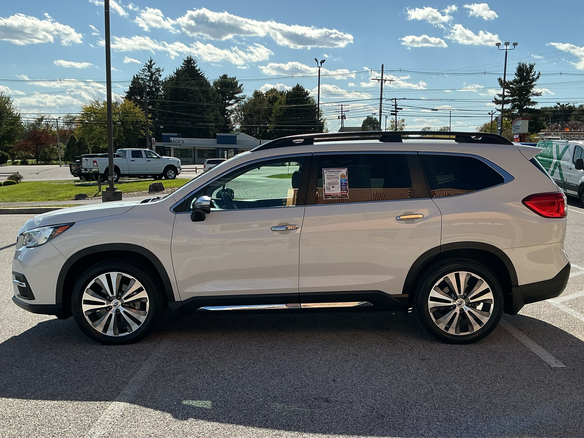 Used 2020 Subaru Ascent Touring AWD/4WD image 8
