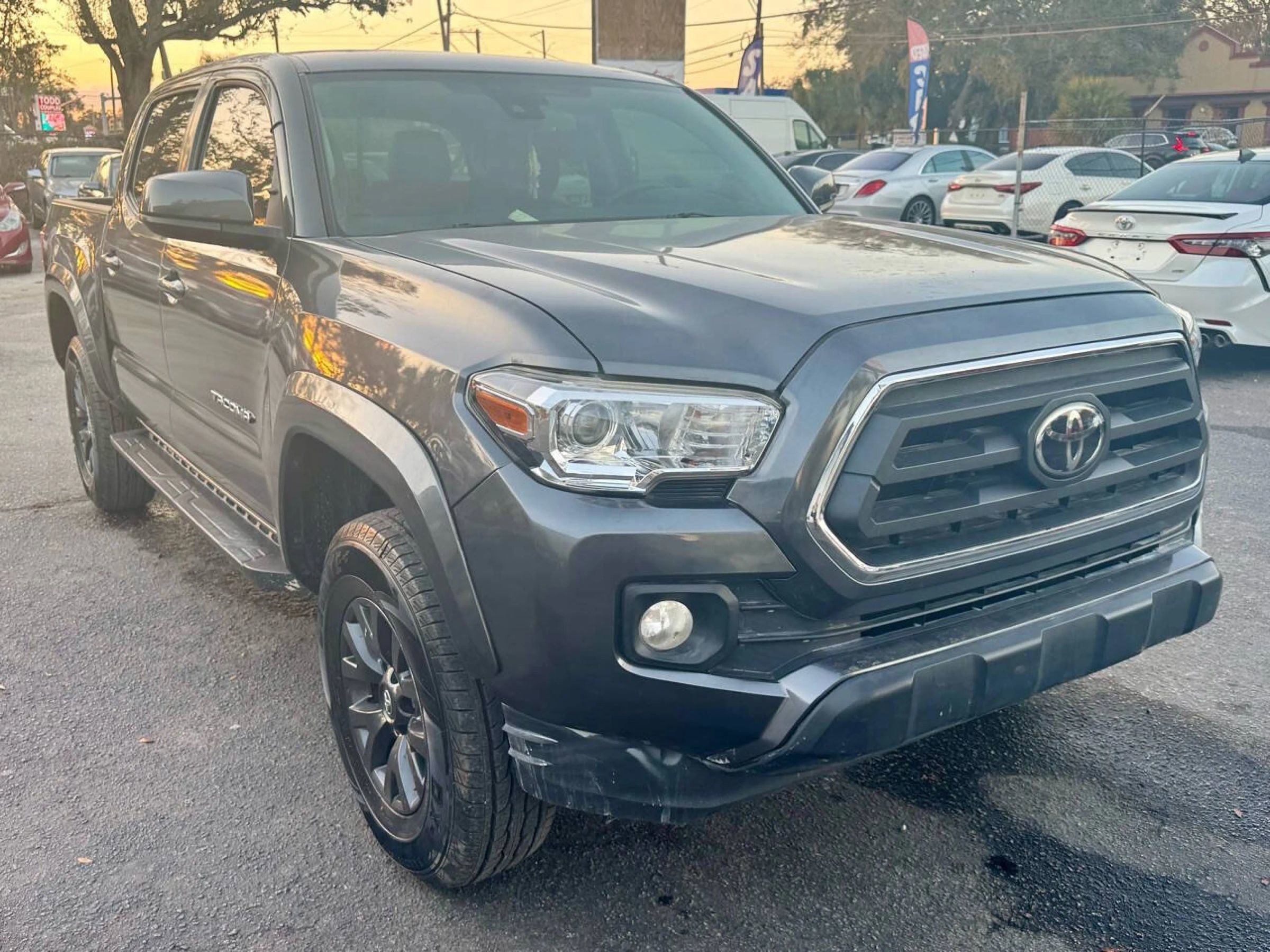 Used 2020 Toyota Tacoma SR5 image 17