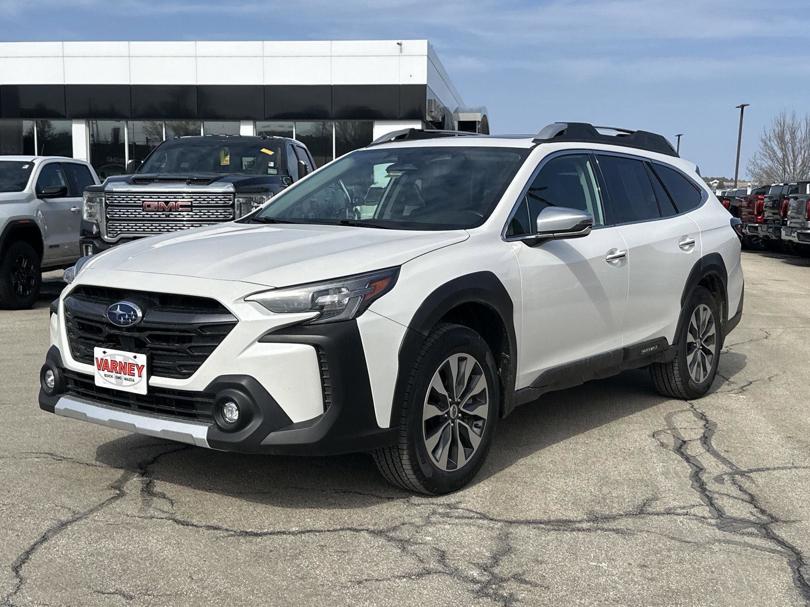 Used 2023 Subaru Outback Touring XT image 1