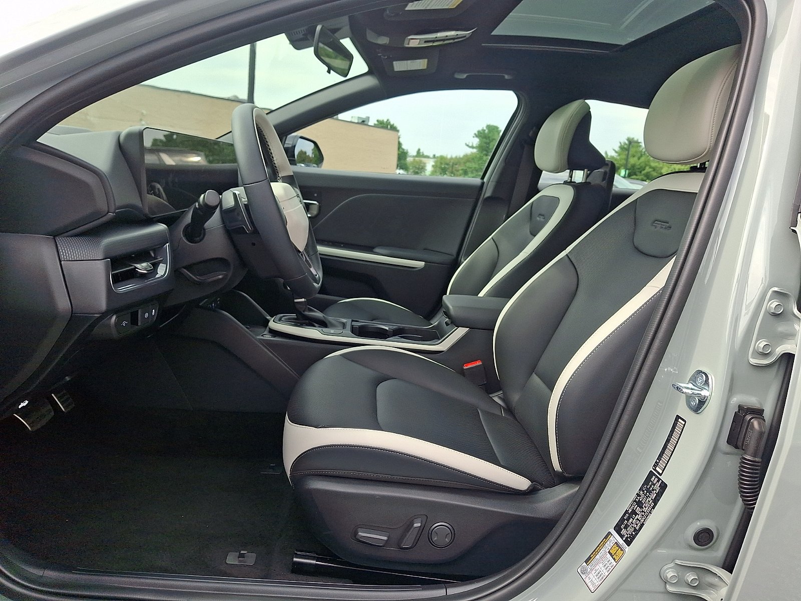 New 2026 Kia K4 GT-Line Turbo FWD image 9