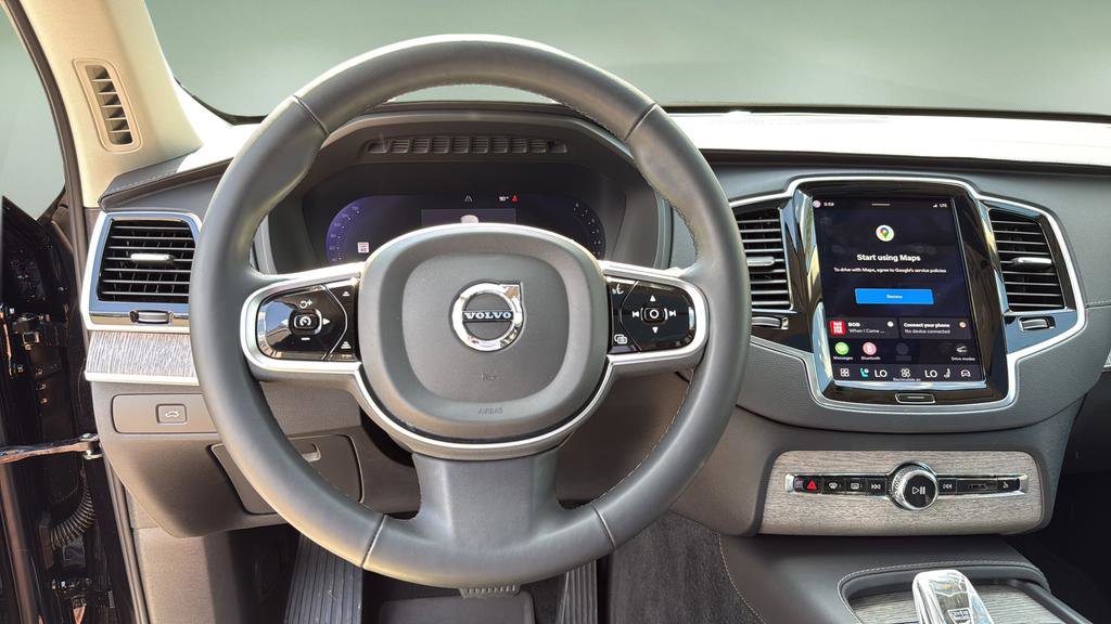 Used 2024 Volvo XC90 B6 Ultimate w/ Protection Package Premier AWD/4WD image 23