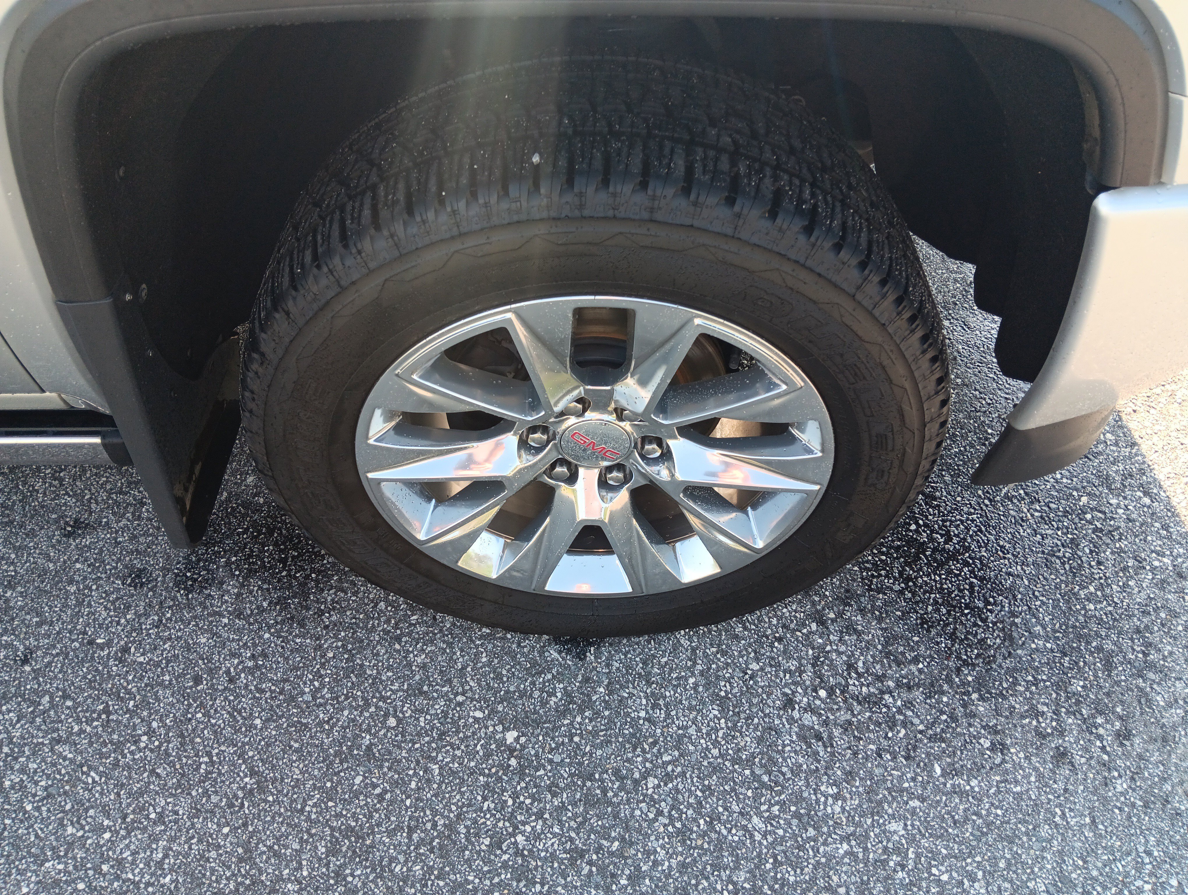 Used 2018 GMC Sierra 1500 Denali w/ Denali Ultimate Package AWD/4WD image 8