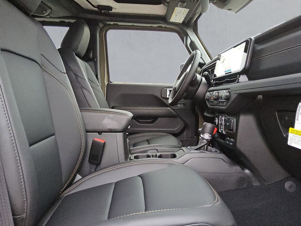 New 2026 Jeep Gladiator Sport S image 15