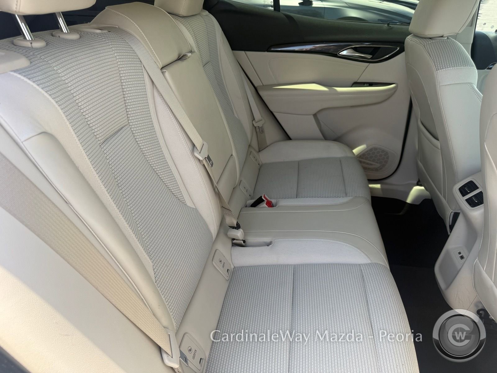 Used 2023 Buick Envision Preferred image 31