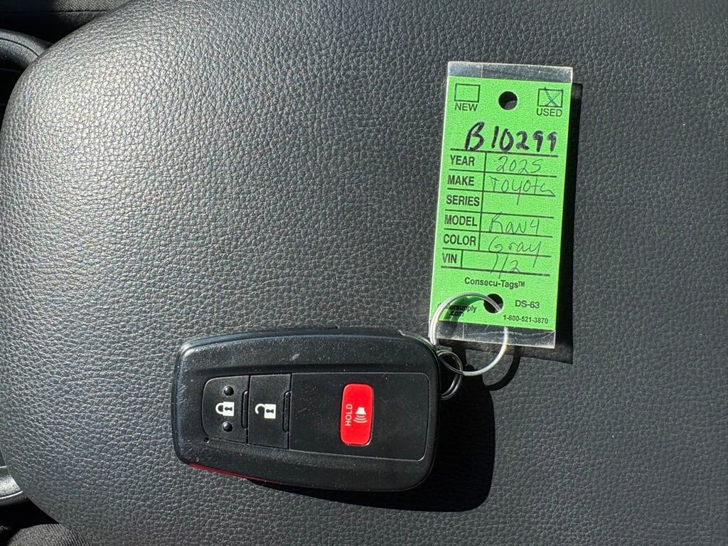Certified 2025 Toyota RAV4 XLE AWD/4WD image 29