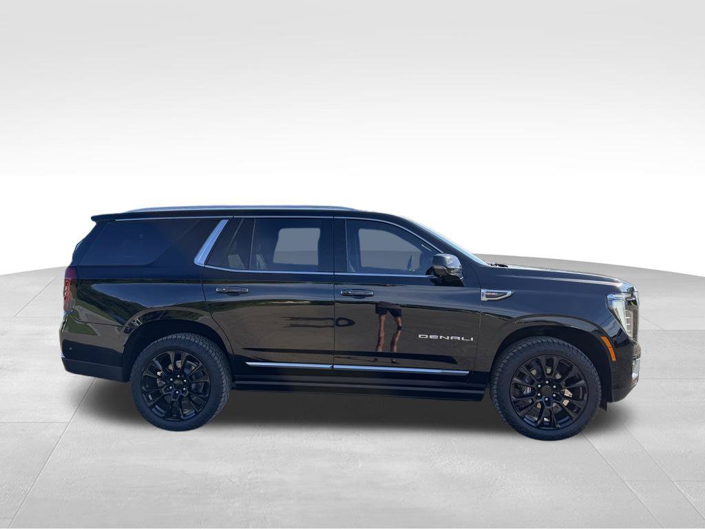 Used 2026 GMC Yukon Denali w/ Sun & Power Step Package AWD/4WD image 28
