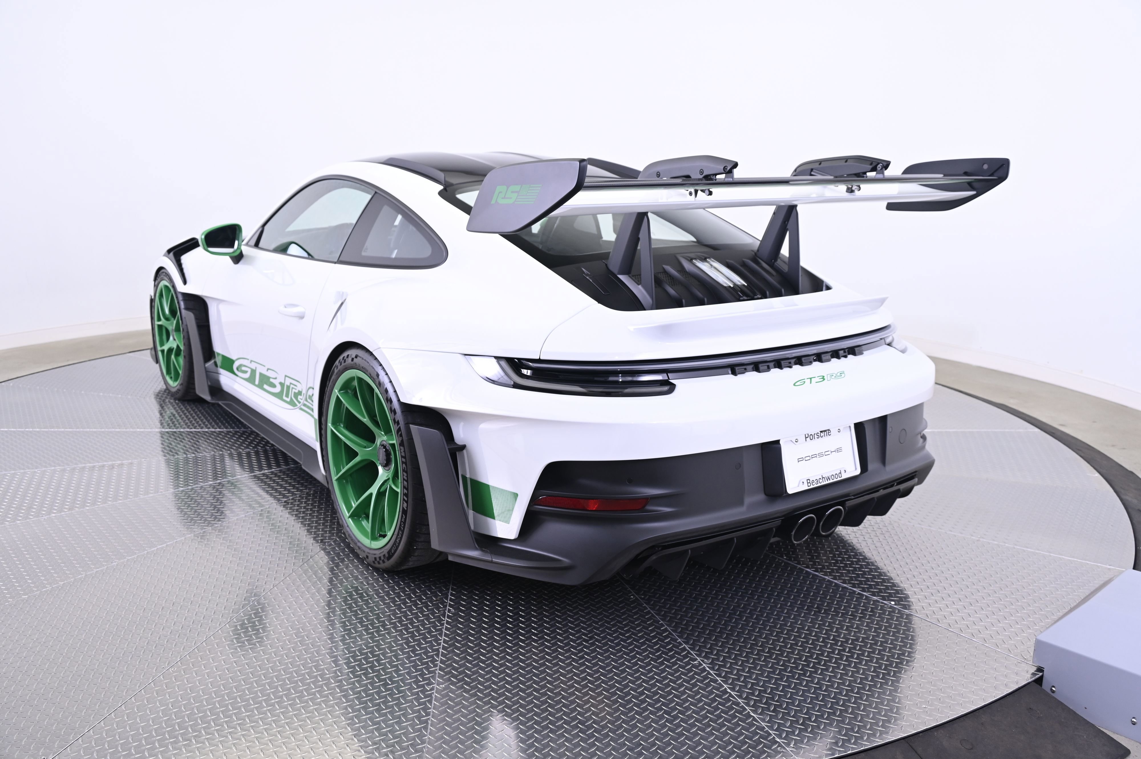 Used 2023 Porsche 911 GT3 RS image 3