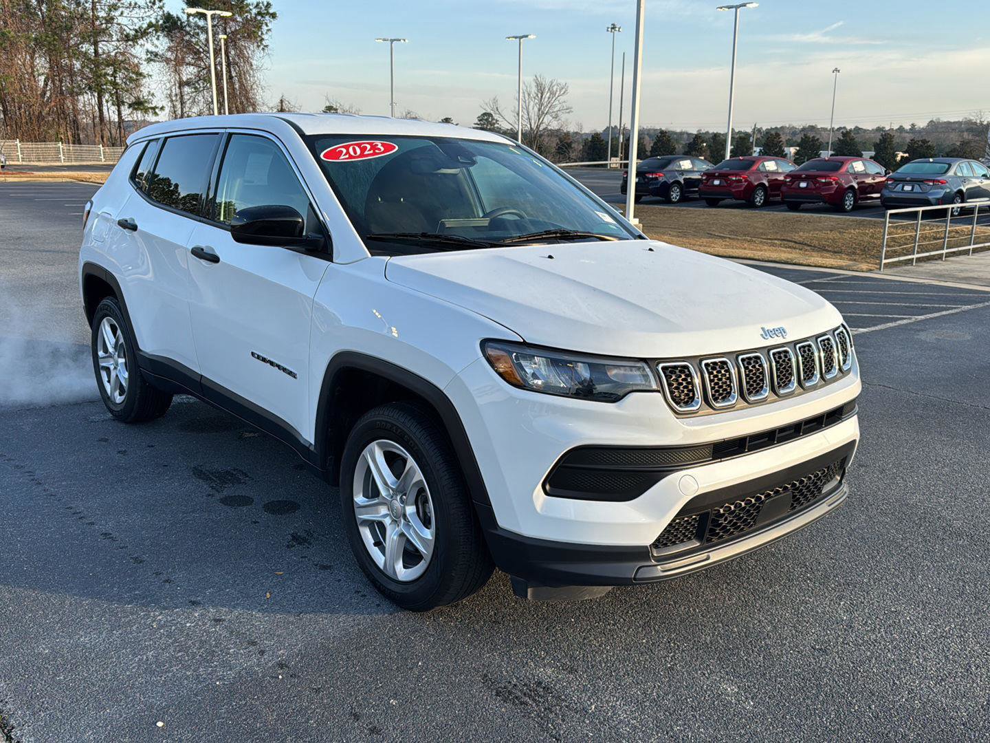 Used 2023 Jeep Compass Sport image 6