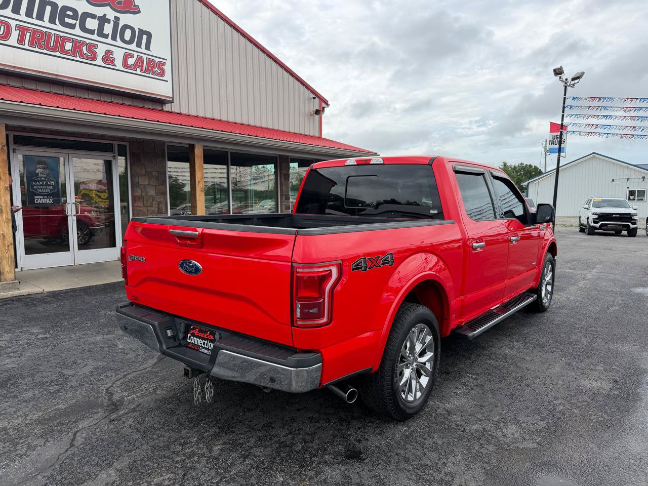 Used 2017 Ford F150 Lariat AWD/4WD image 4