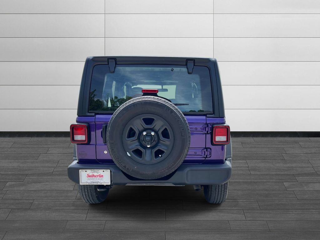 Used 2023 Jeep Wrangler Unlimited Sport AWD/4WD image 4