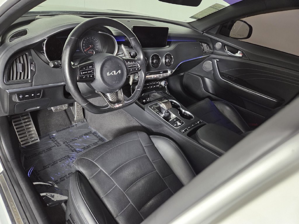 Used 2022 Kia Stinger GT2 w/ Scorpion Package RWD image 13