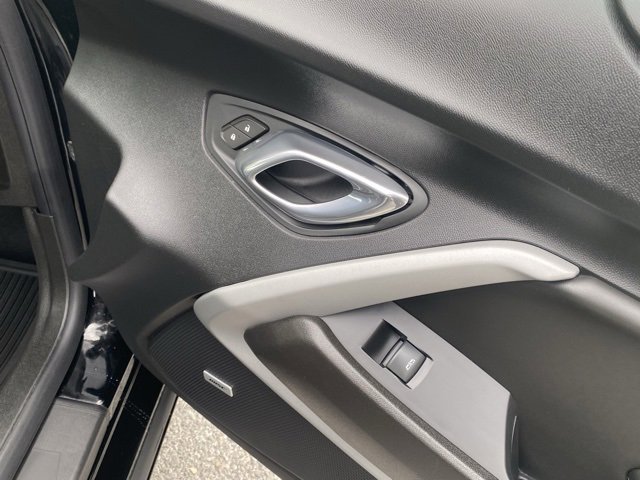 Used 2021 Chevrolet Camaro LT w/ RS Package image 28