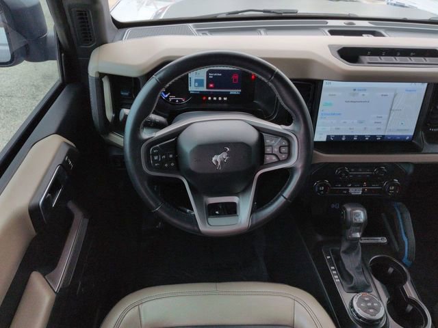 Certified 2023 Ford Bronco Wildtrak AWD/4WD image 16