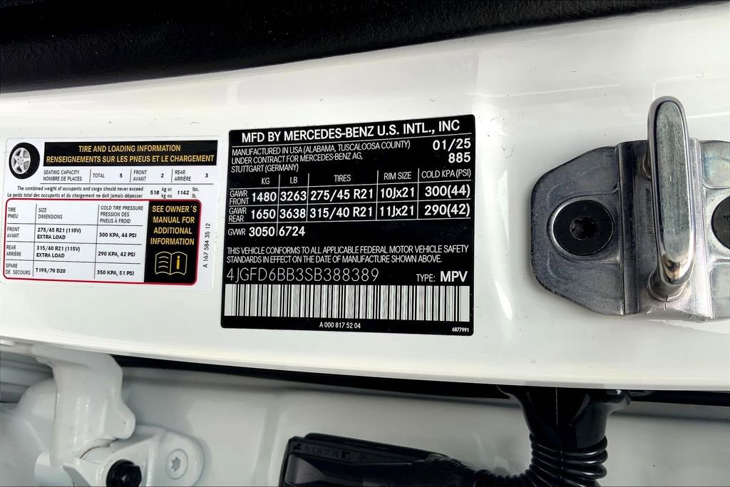 Used 2025 Mercedes-Benz GLE 53 AMG 4MATIC Coupe image 34