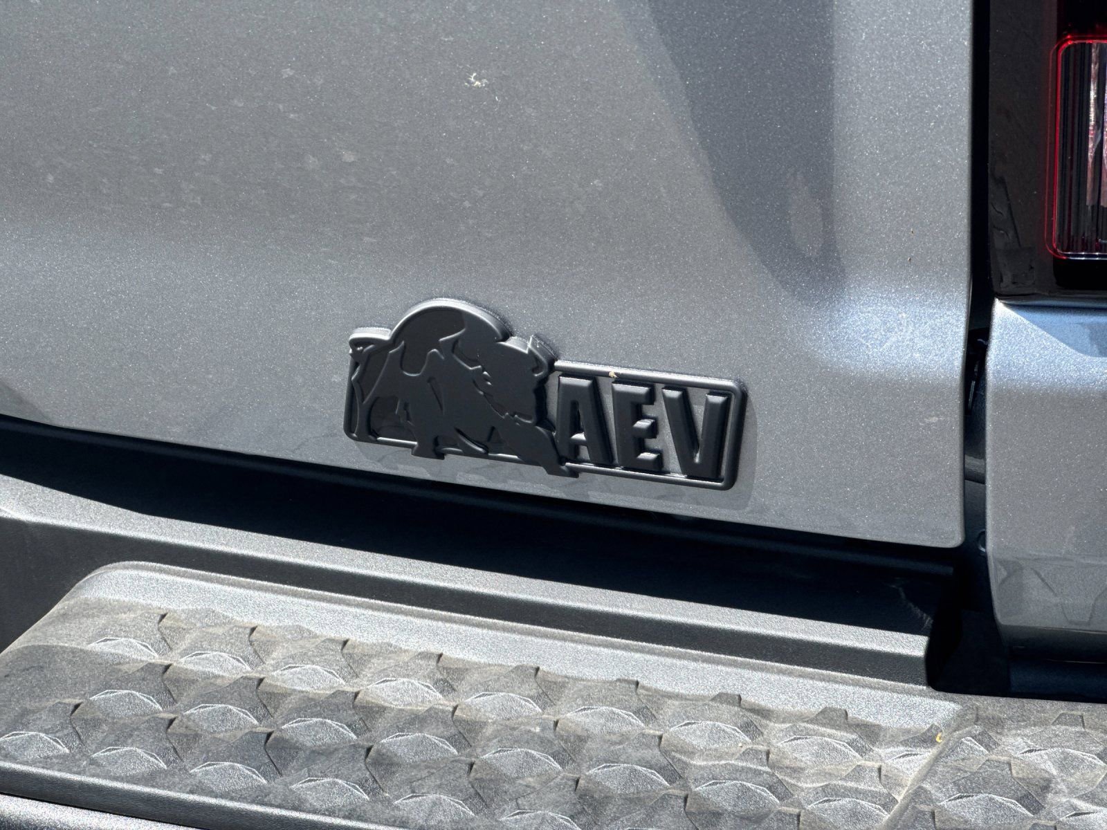 New 2026 Chevrolet Colorado ZR2 w/ ZR2 Bison Edition image 31