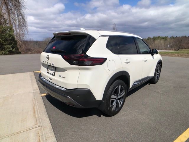 Certified 2023 Nissan Rogue SL image 7