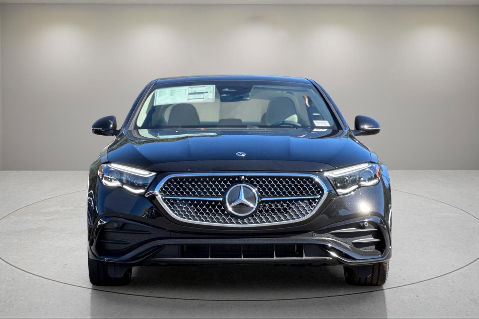 New 2026 Mercedes-Benz E 350 4MATIC Sedan image 9