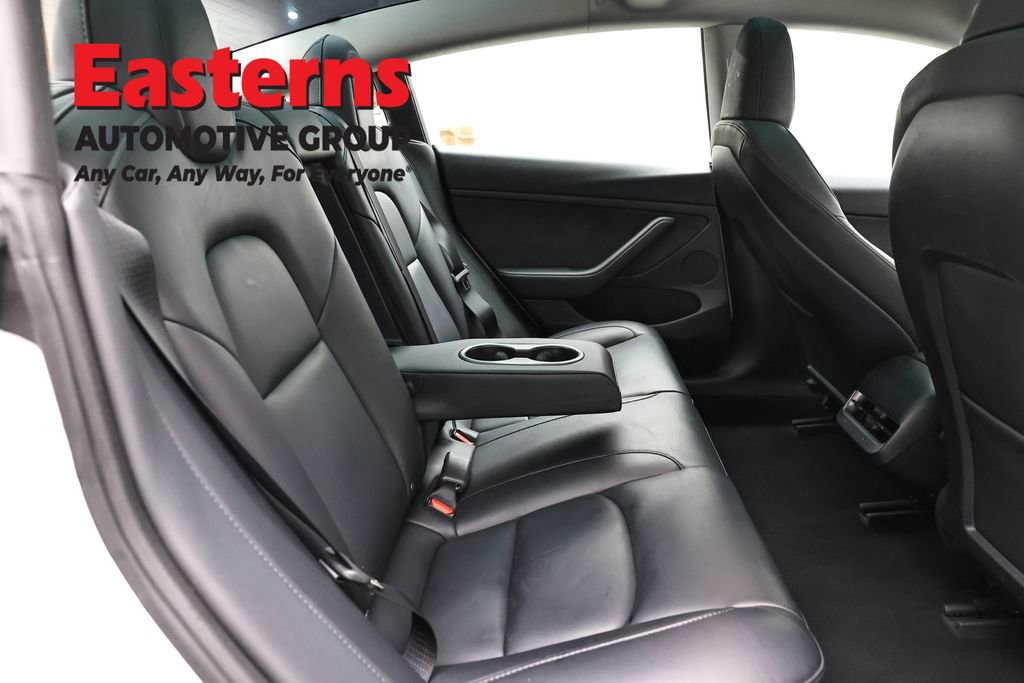 Used 2023 Tesla Model 3 Standard Range image 18