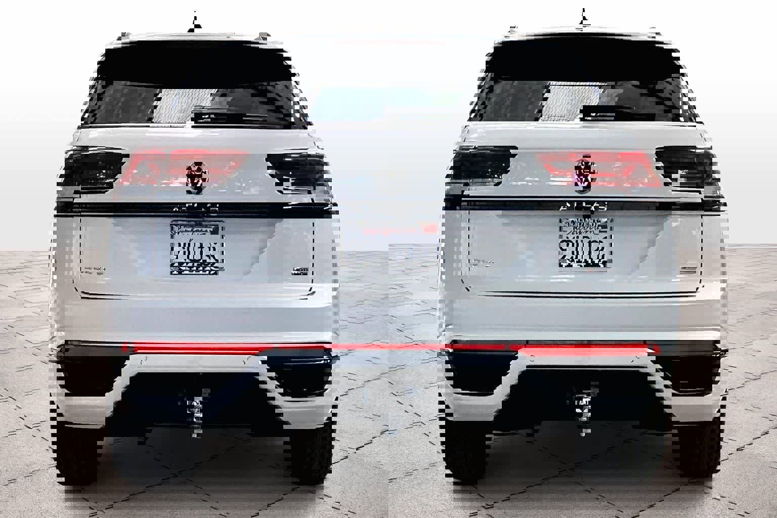 Used 2022 Volkswagen Atlas Cross Sport SEL R-Line image 7