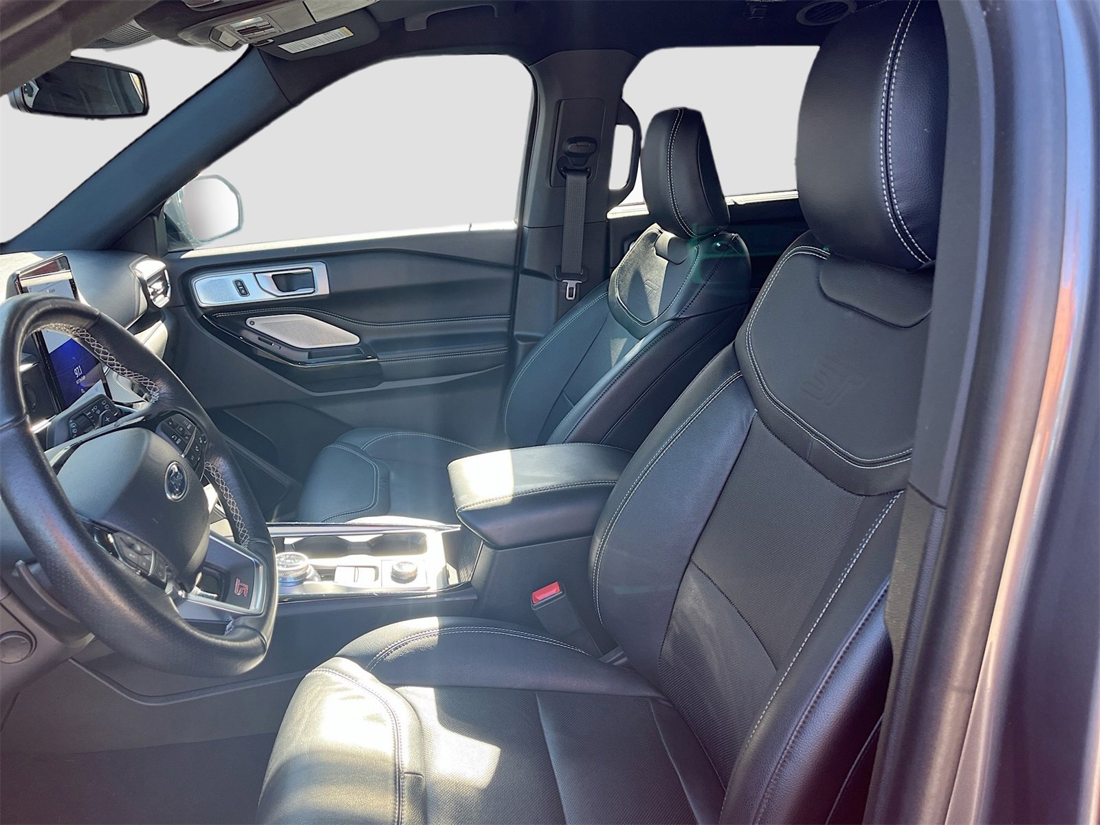 Used 2023 Ford Explorer ST w/ Equipment Group 401A image 22
