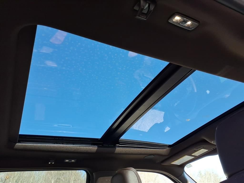 New 2026 Ford F350 King Ranch w/ Tremor Off-Road Package image 16