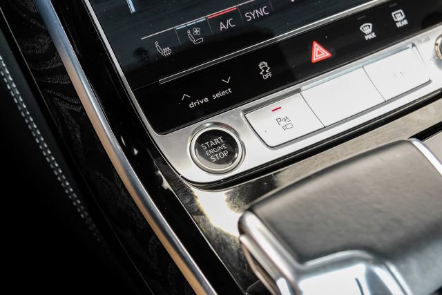 Used 2022 Audi A8 L 3.0T w/ Executive Package AWD/4WD image 26