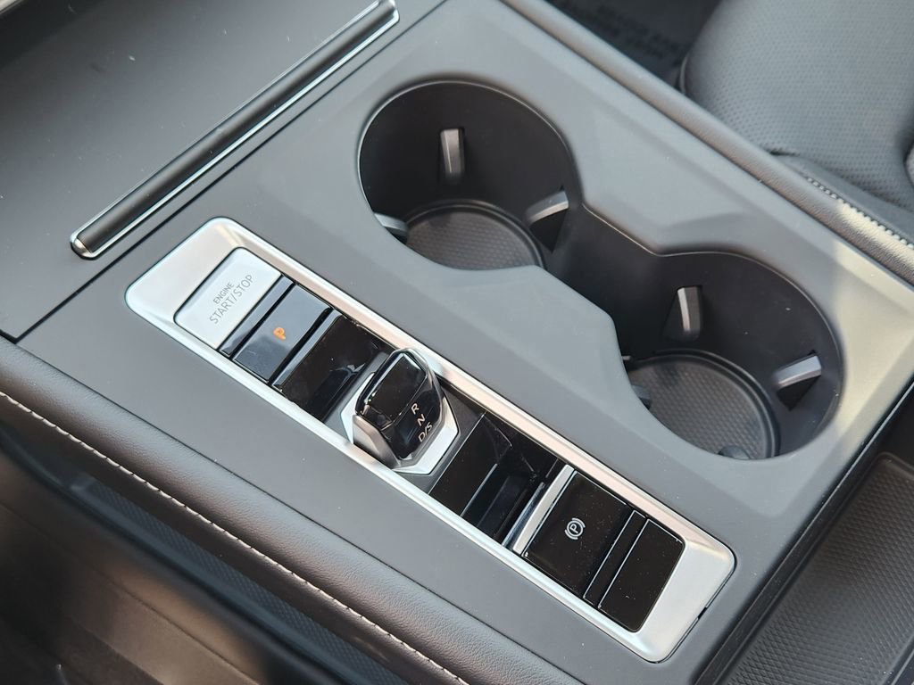 New 2026 Volkswagen Atlas SE image 11