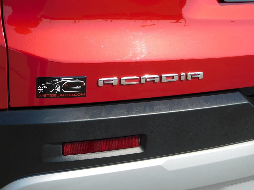Used 2023 GMC Acadia SLE w/ Driver Convenience Package FWD image 47