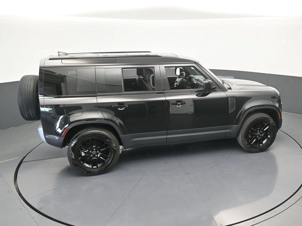 Used 2025 Land Rover Defender 110 S AWD/4WD image 58