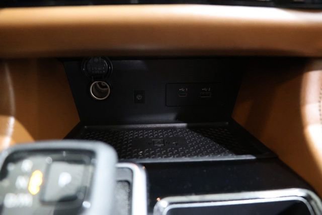 Used 2022 Nissan Pathfinder Platinum w/ Cargo Package image 34