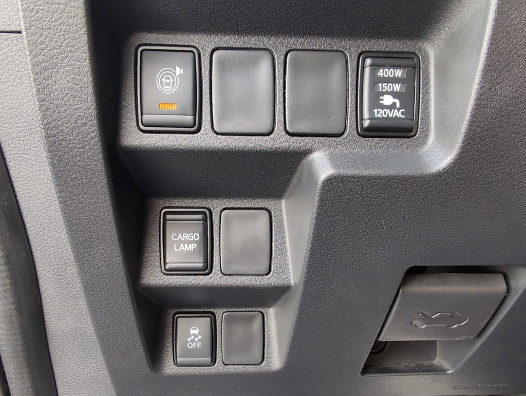 Used 2022 Nissan Frontier SV image 17