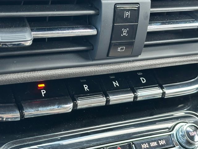 Used 2022 Lincoln Corsair FWD w/ Equipment Group 101A image 19