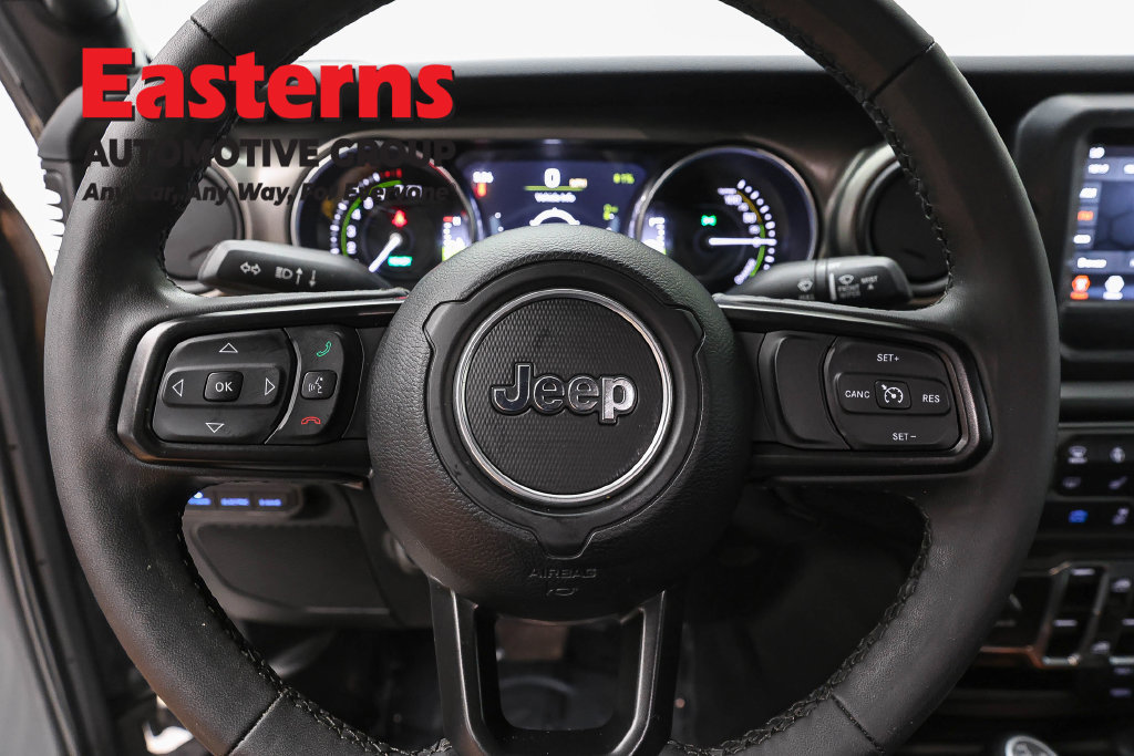 Used 2023 Jeep Wrangler Unlimited w/ Cold Weather Group AWD/4WD image 12